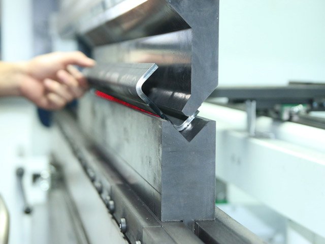 CNC bending (3)